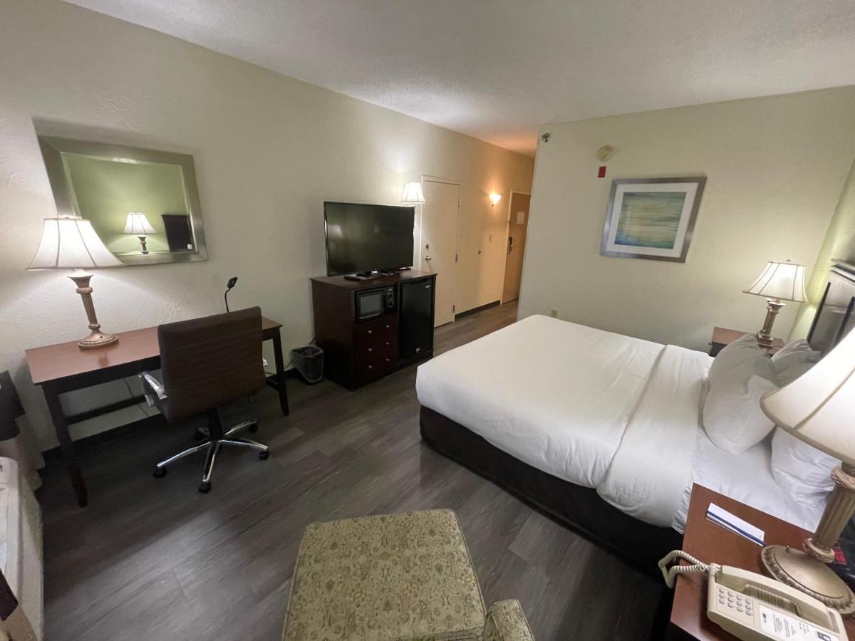Comfort Inn Pinehurst - Southern Pines Zewnętrze zdjęcie