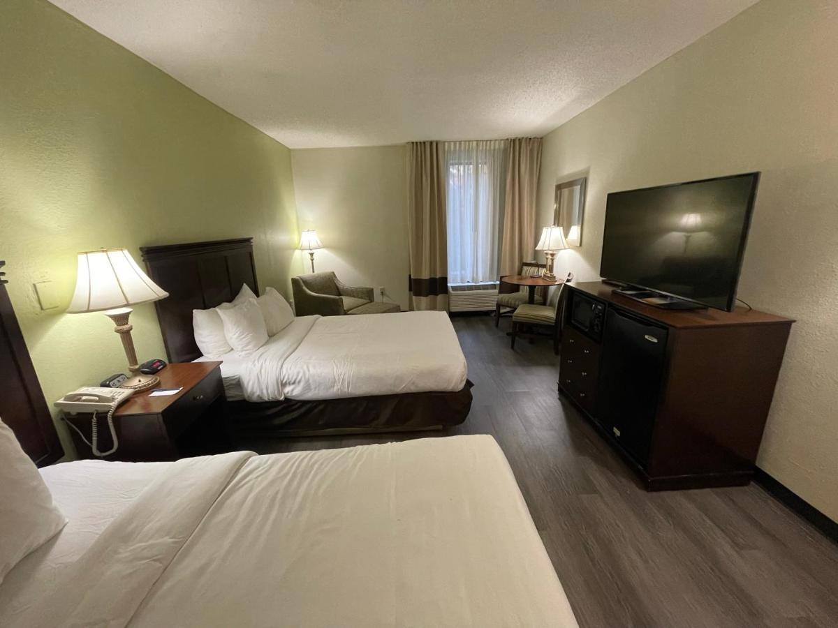 Comfort Inn Pinehurst - Southern Pines Zewnętrze zdjęcie