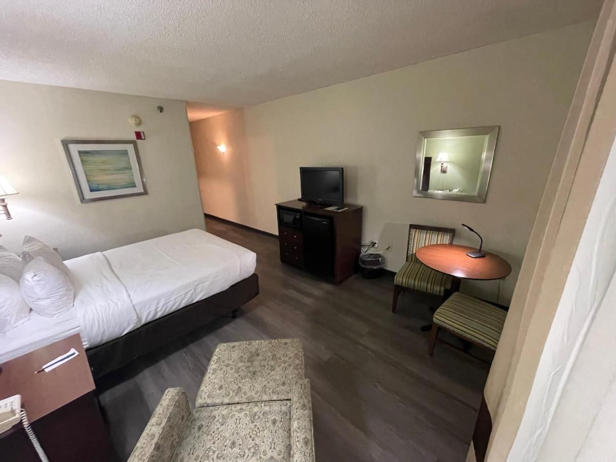 Comfort Inn Pinehurst - Southern Pines Zewnętrze zdjęcie