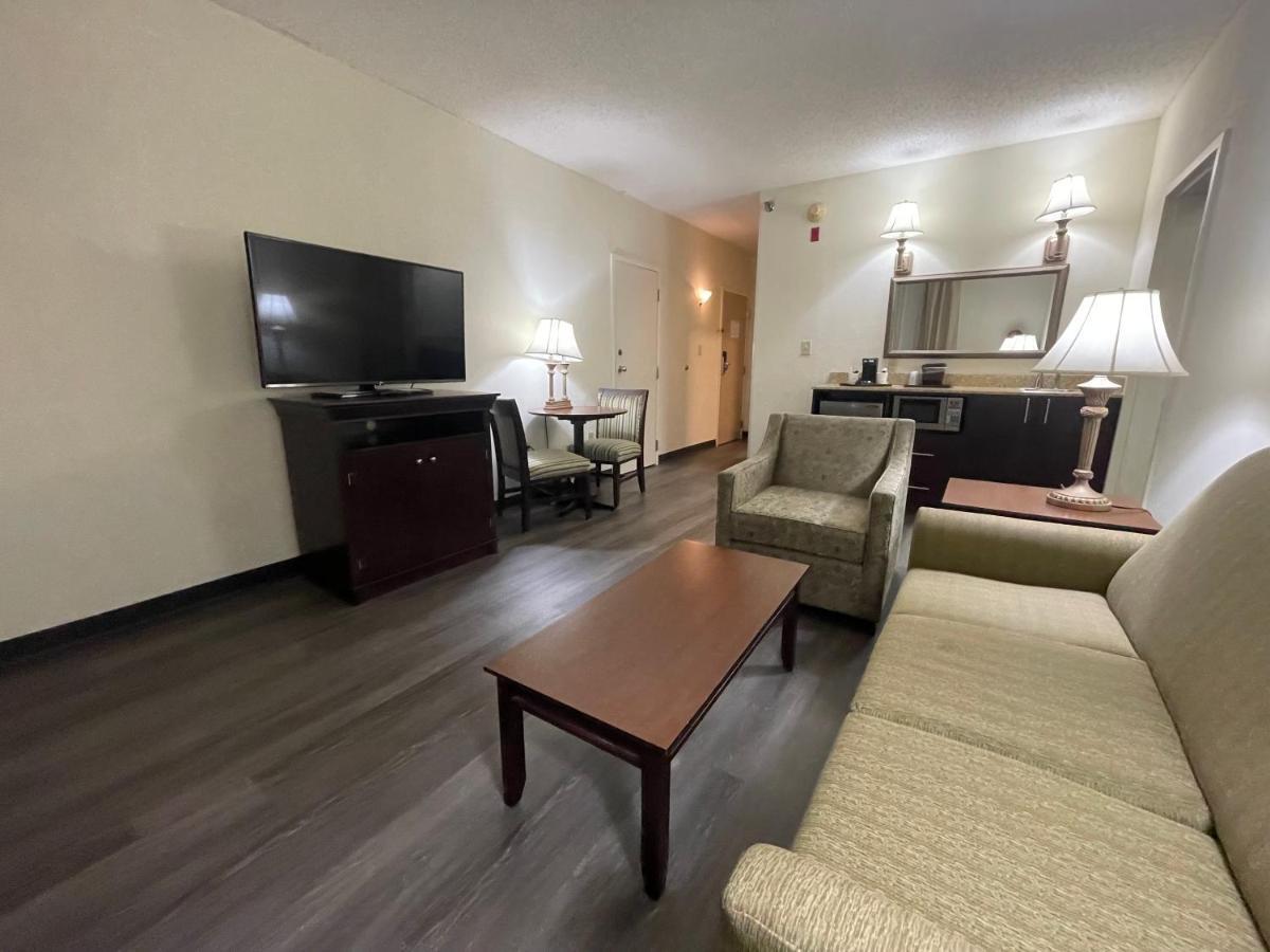 Comfort Inn Pinehurst - Southern Pines Zewnętrze zdjęcie