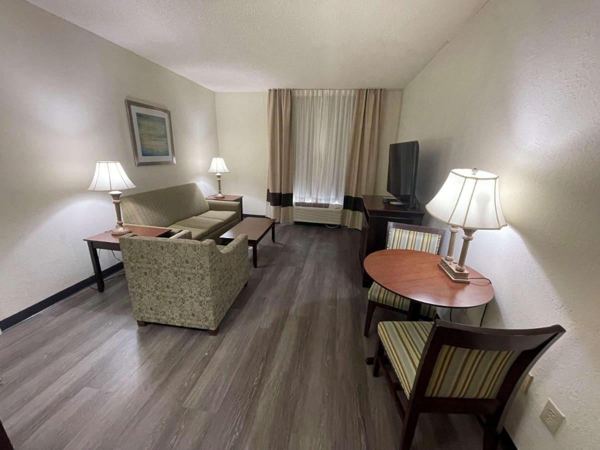 Comfort Inn Pinehurst - Southern Pines Zewnętrze zdjęcie