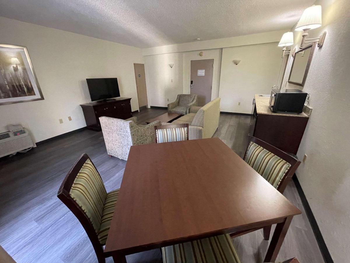Comfort Inn Pinehurst - Southern Pines Zewnętrze zdjęcie